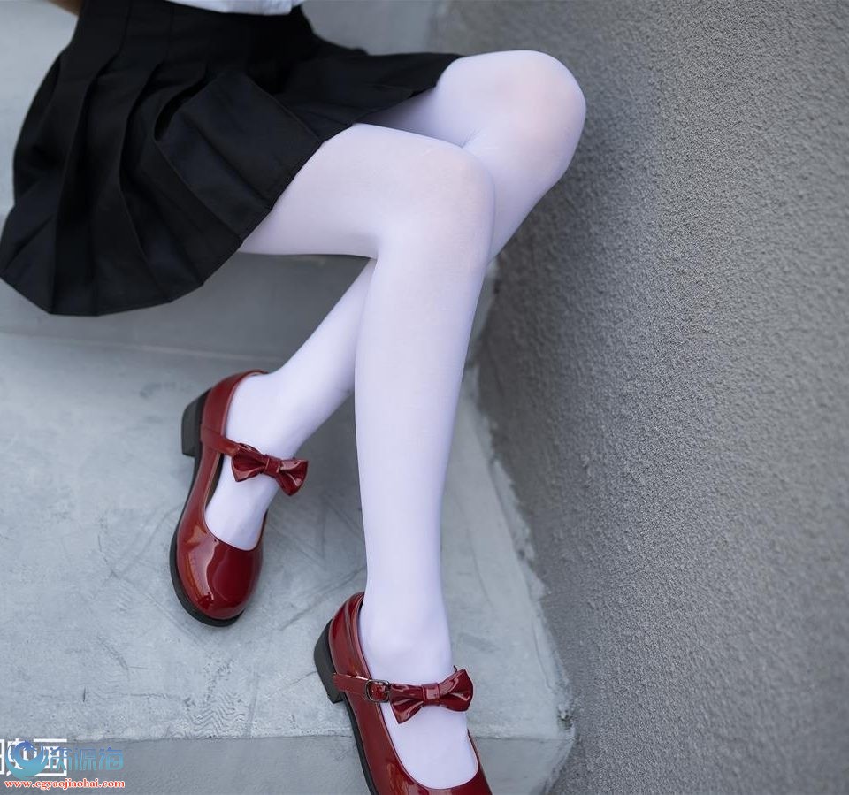 妹妹的红色公主鞋-5-960x899.jpg